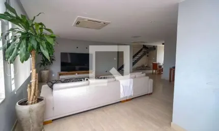 Cobertura para Aluguel - Jardim Oceânico, 3 Quartos,  190 m² - Rio de Janeiro