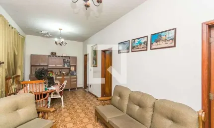 Casa para Aluguel - Ramos, 3 Quartos,  280 m² - Rio de Janeiro