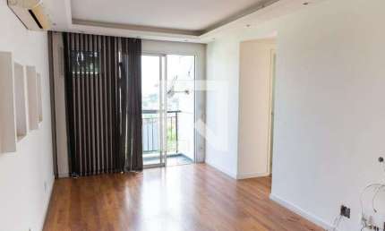 Apartamento para Aluguel - Vila Valqueire, 2 Quartos,  50 m² - Rio de Janeiro