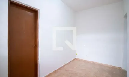 Casa para Aluguel - Jardim Celia, 1 Quarto,  68 m² - Guarulhos