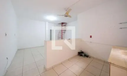 Casa para Aluguel - Vila Guilhermina, 1 Quarto,  80 m² - São Paulo