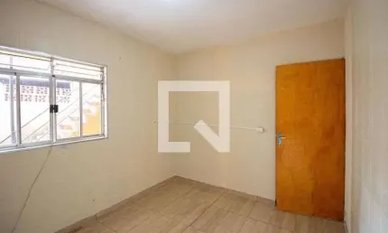 Casa para Aluguel - Itaquera, 1 Quarto,  35 m² - São Paulo
