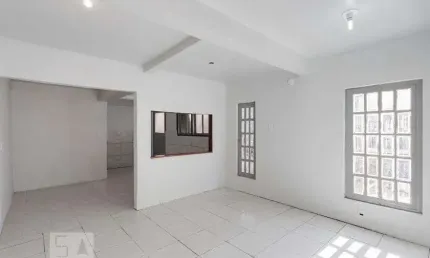 Casa para Aluguel - Rubem Berta, 1 Quarto,  48 m² - Porto Alegre