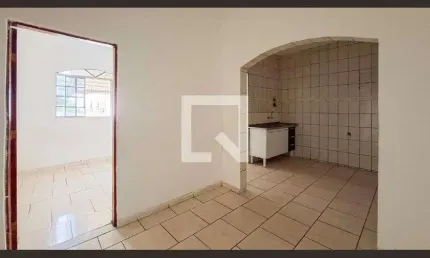 Casa para Aluguel - Santa Cruz, 3 Quartos,  250 m² - Belo Horizonte