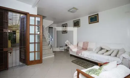 Casa para Aluguel - Sumaré, 3 Quartos,  120 m² - São Paulo