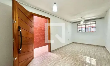 Casa para Aluguel - Jabaquara, 3 Quartos,  102 m² - São Paulo