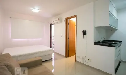 Kitnet / Stúdio para Aluguel - Campo Belo, 1 Quarto,  30 m² - São Paulo