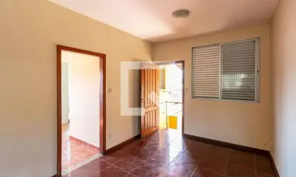 Casa para Aluguel - Padre Eustáquio, 3 Quartos,  110 m² - Belo Horizonte