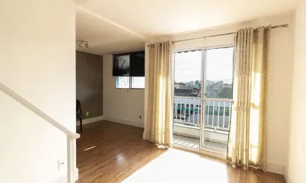 Cobertura para Aluguel - Cascadura, 2 Quartos,  100 m² - Rio de Janeiro