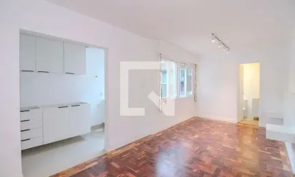 Kitnet / Stúdio para Aluguel - Vila Ipiranga, 1 Quarto,  32 m² - Porto Alegre
