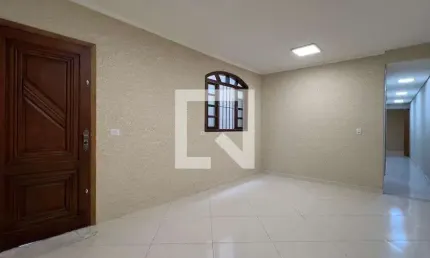 Casa para Aluguel - Vila Galvão, 2 Quartos,  80 m² - Guarulhos