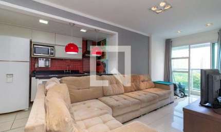 Apartamento para Aluguel - Barra da Tijuca, 2 Quartos,  70 m² - Rio de Janeiro