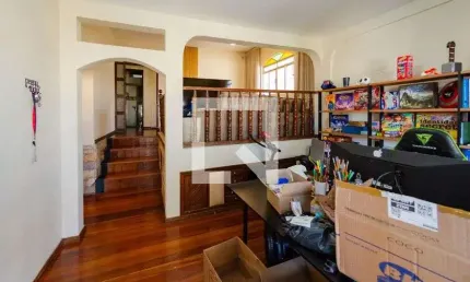Casa para Aluguel - Havaí, 3 Quartos,  274 m² - Belo Horizonte