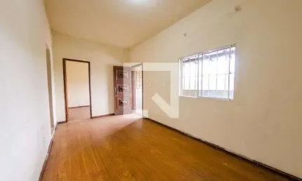 Casa para Aluguel - Alto dos Pinheiros, 3 Quartos,  70 m² - Belo Horizonte