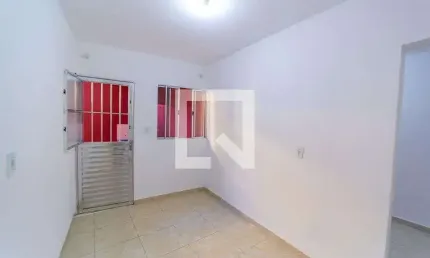 Casa para Aluguel - Ermelino Matarazzo, 1 Quarto,  10 m² - São Paulo