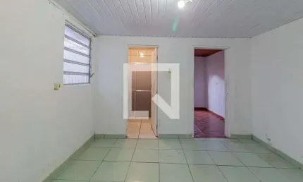 Casa para Aluguel - Ponte Rasa, 2 Quartos,  80 m² - São Paulo