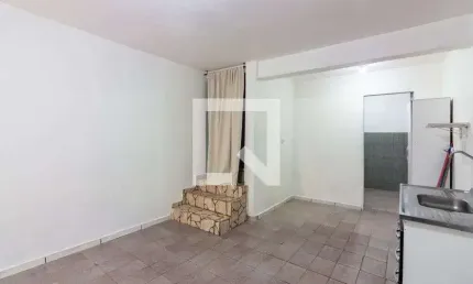 Casa para Aluguel - Santa Maria, 2 Quartos,  80 m² - Osasco