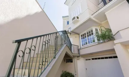 Casa / Sobrado em Condomínio para Aluguel - Chácara das Pedras , 4 Quartos,  242 m² - Porto Alegre