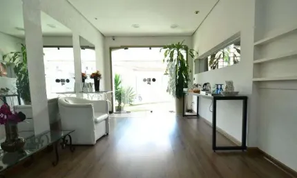 Casa para Aluguel - Esplanada, 4 Quartos,  300 m² - Belo Horizonte