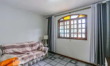 Casa para Aluguel - Jardim Éster Yolanda, 5 Quartos,  200 m² - São Paulo