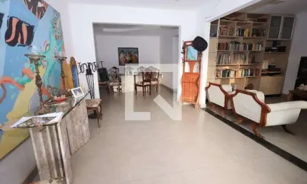 Casa para Aluguel - Setor Pedro Ludovico, 3 Quartos,  460 m² - Goiânia