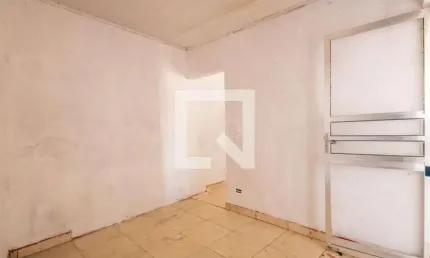 Casa para Aluguel - Padroeira, 1 Quarto,  30 m² - Osasco