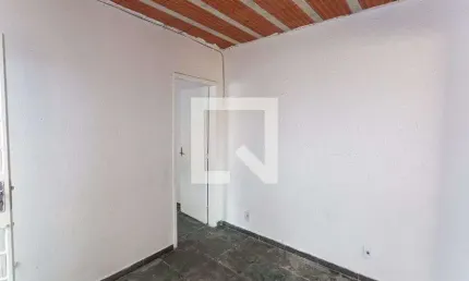 Kitnet / Stúdio para Aluguel - Santa Efigênia, 1 Quarto,  48 m² - Belo Horizonte