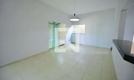 Casa para Aluguel - Setor Gentil Meireles, 3 Quartos,  230 m² - Goiânia