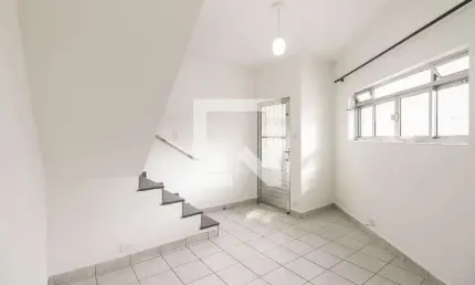 Casa para Aluguel - Tatuapé, 2 Quartos,  110 m² - São Paulo