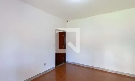 Casa para Aluguel - Parque São Pedro, 2 Quartos,  450 m² - Belo Horizonte