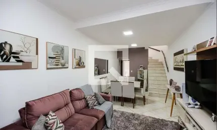 Casa para Aluguel - Jardim Teresa, 3 Quartos,  200 m² - São Paulo