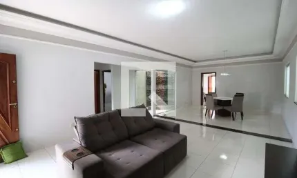 Casa para Aluguel - Segismundo Pereira, 3 Quartos,  360 m² - Uberlândia