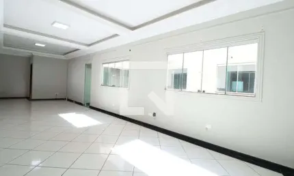 Casa para Aluguel - Tibery, 4 Quartos,  200 m² - Uberlândia