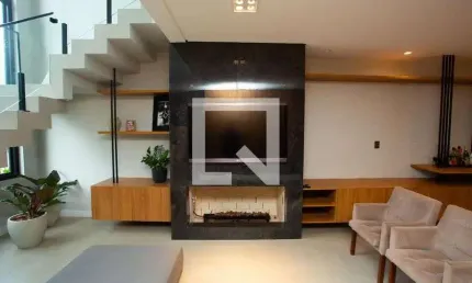 Casa / Sobrado em Condomínio para Aluguel - Bairro Fátima, 4 Quartos,  210 m² - Canoas