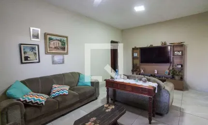 Casa para Aluguel - Jardim Patricia, 3 Quartos,  140 m² - Uberlândia