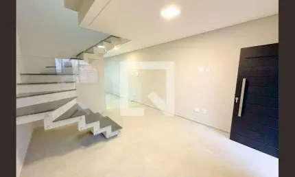 Casa para Aluguel - São João do Rio Vermelho, 2 Quartos,  84 m² - Florianópolis