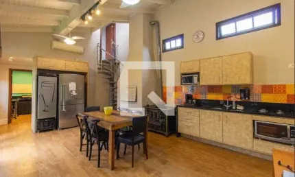 Casa para Aluguel - Centro, 2 Quartos,  80 m² - Canoas