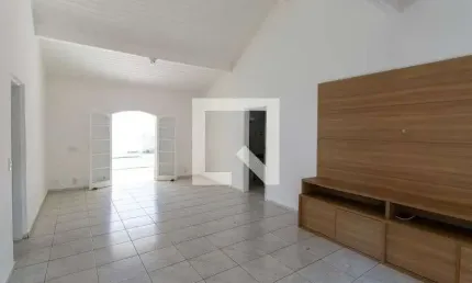 Casa / Sobrado em Condomínio para Aluguel - São Paulo II, 3 Quartos,  400 m² - Cotia