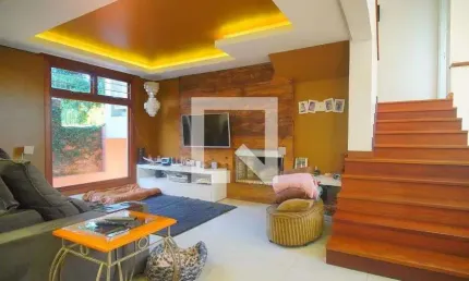 Casa para Aluguel - Morro do Espelho, 5 Quartos,  350 m² - São Leopoldo