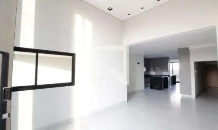 Casa / Sobrado em Condomínio para Aluguel - Buritis, 4 Quartos,  232 m² - Uberlândia