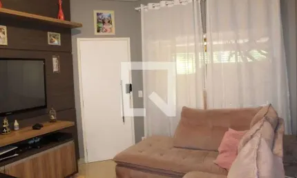Casa para Aluguel - Parque Santa Rita de Cassia, 3 Quartos,  70 m² - Cotia