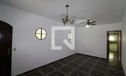 Casa para Aluguel - Jardim Portugal, 3 Quartos,  250 m² - São José dos Campos