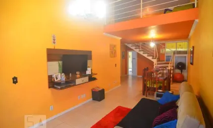 Casa para Aluguel - Nossa Sra das Graças, 5 Quartos,  257 m² - Canoas