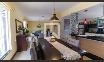 Casa para Aluguel - Camboinhas, 3 Quartos,  420 m² - Niterói