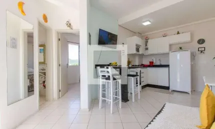 Apartamento para Aluguel - Cachoeira do Bom Jesus, 1 Quarto,  45 m² - Florianópolis