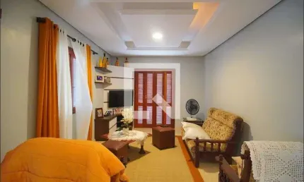 Casa para Aluguel - Feitoria, 2 Quartos,  300 m² - São Leopoldo