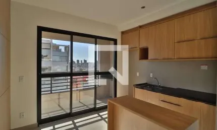 Kitnet / Stúdio para Aluguel - Saraiva, 1 Quarto,  34 m² - Uberlândia