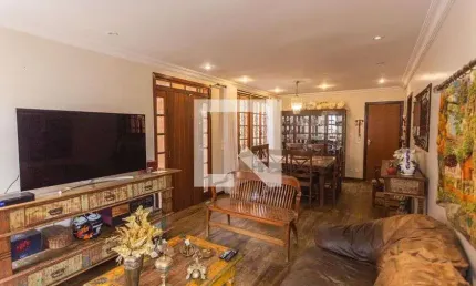 Casa para Aluguel - Santa Efigênia, 4 Quartos,  342 m² - Belo Horizonte