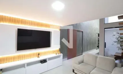 Casa para Aluguel - Santa Luzia, 4 Quartos,  260 m² - Uberlândia