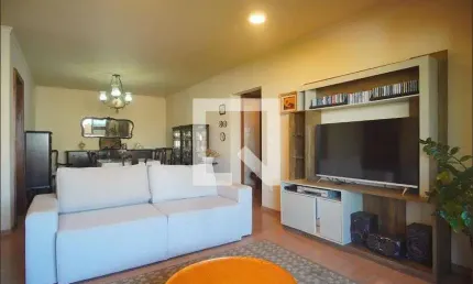 Apartamento para Aluguel - Centro, 3 Quartos,  185 m² - Novo Hamburgo